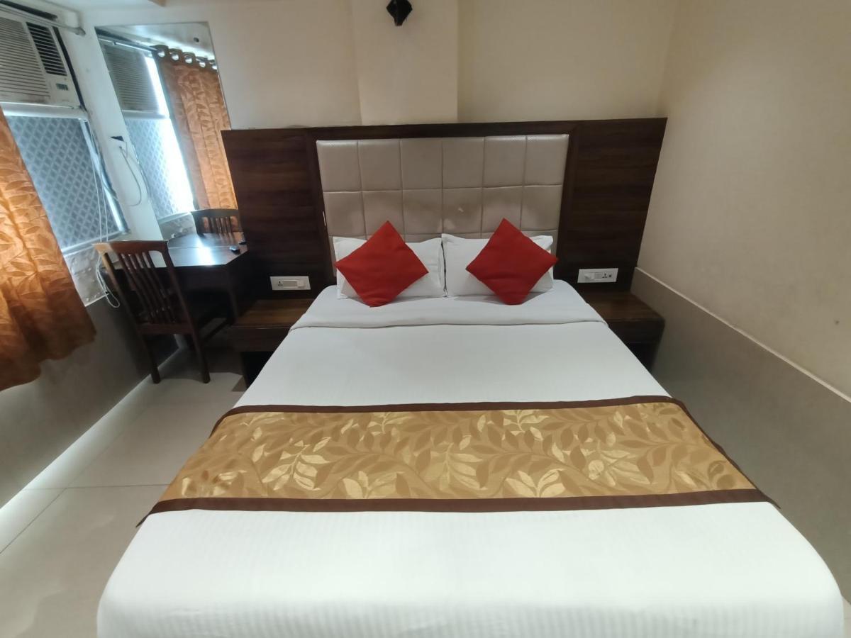 Fabhotel Regal Inn Bombay Exterior foto