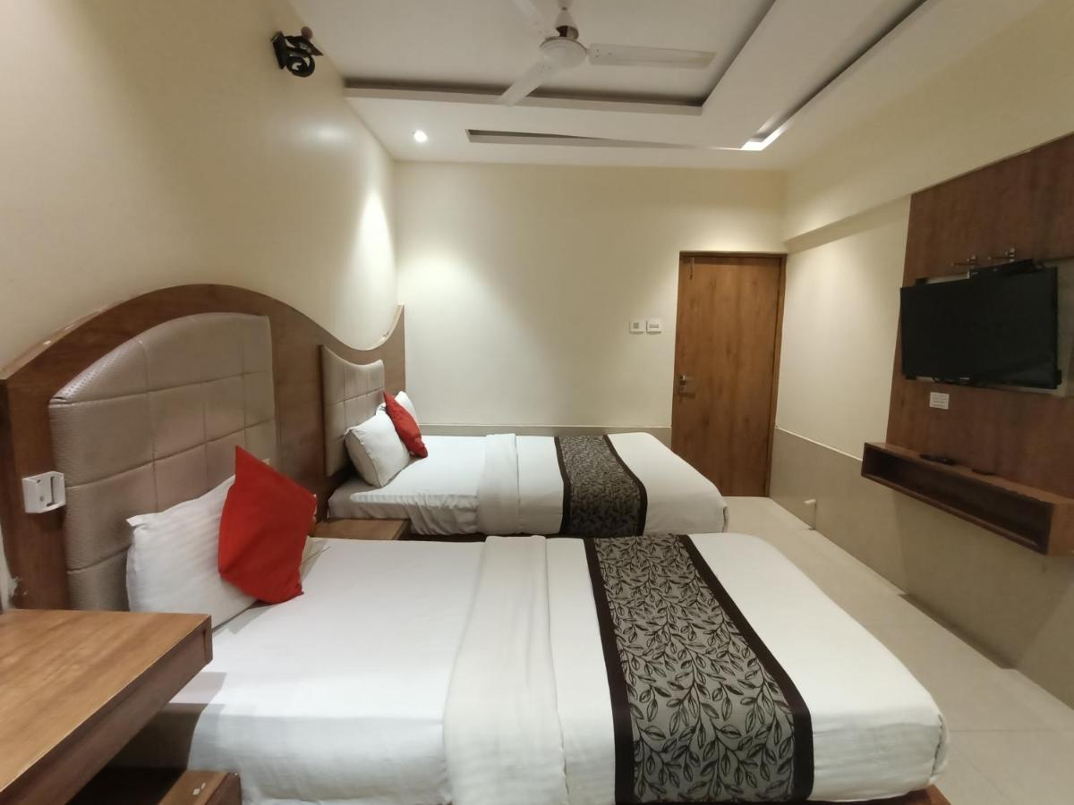 Fabhotel Regal Inn Bombay Exterior foto