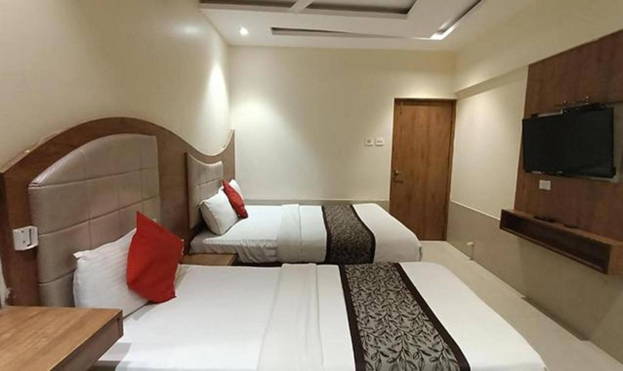 Fabhotel Regal Inn Bombay Exterior foto