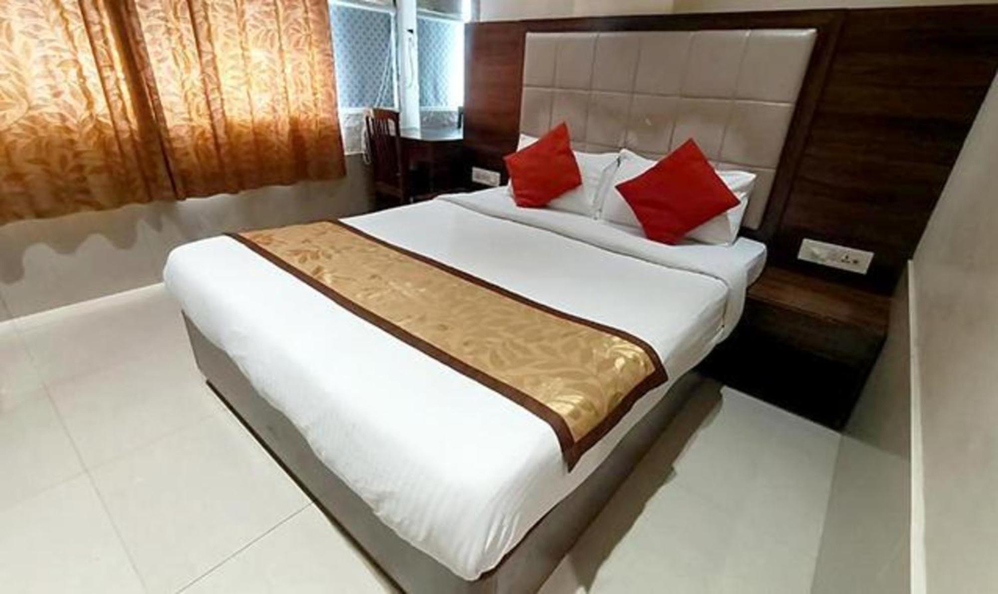 Fabhotel Regal Inn Bombay Exterior foto